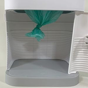 Pet Waste Receptacle