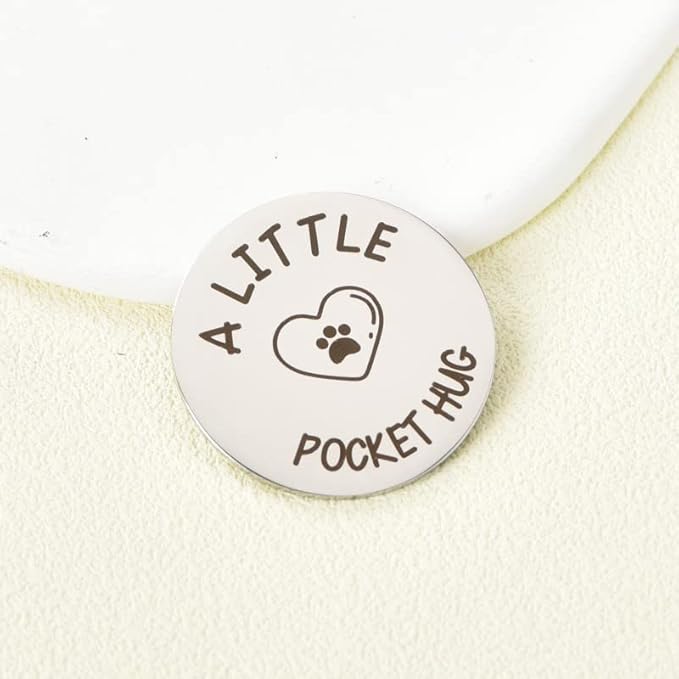 Xiyantiji Memorial Gifts for Loss of Dog Cat Leather Pocket Hug Keychain Remembrance Bereavement Gifts for Pet Owner Friends