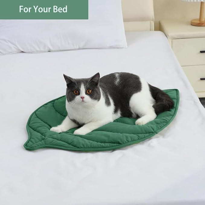30 X 20 Inch Leaf Shaped Cotton Cat Bed Pad, Warming Cat Mat, Pet Warming Pad for Cats, Warmer Mat for Feral and Indoor Cats, 2025 Enlarged and Thickened Leaf Beds