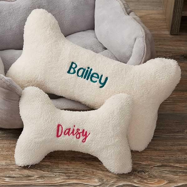 Personalization Universe Personalized Dog Bone Pet Pillow - Soft, Plush Dog Bed Accesory with Custom Name Embroidery, Zipper Closure, Emroidered with Dogs Name - Large