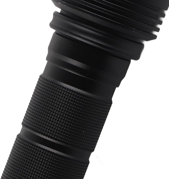 UV Flashlight 365nm, 1800M Black Light for Pet Urine Detection, Aluminium Alloy, 6.1 Inch, Compact Lightweight Design