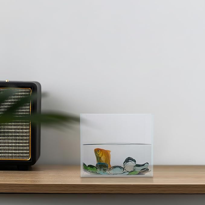 Mini Betta Fish Tank Desktop Aquarium 15x11x13 Cm Ultra- Glass Small Fish Bowl Space-Saving Design for Office