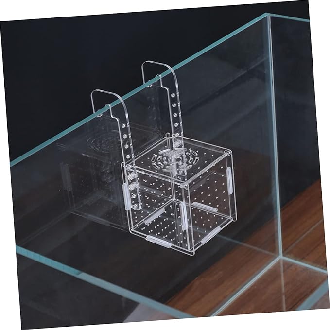 2pcs Fish Hatching Boxes for Aquarium Multifunctional Fish Isolation and Breeding Tanks Efficient Water Flow Easy to Clean