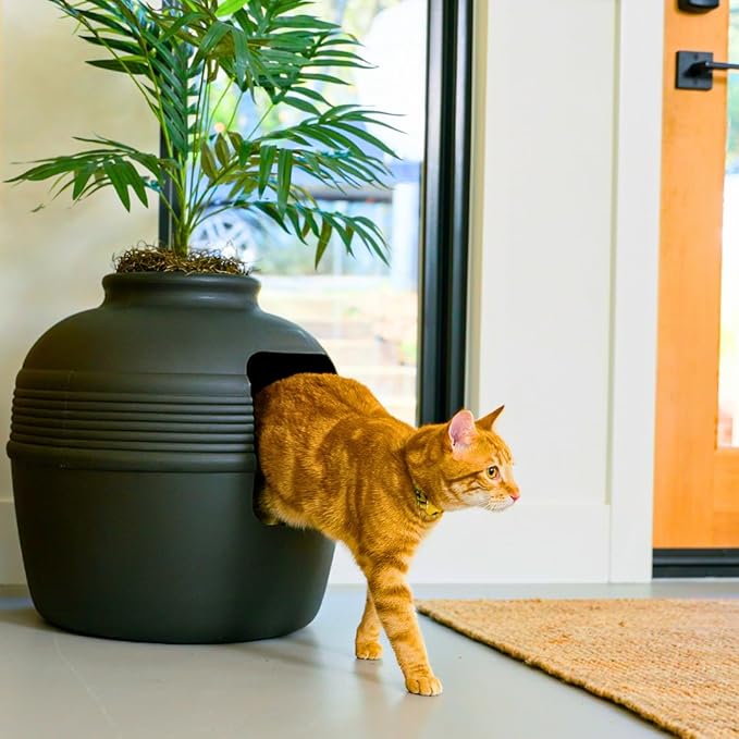 Good Pet Stuff Hidden Litter Box Planter, Decorative Cat Litter Enclosure with Carbon Filter, Artificial Plant, Easy Clean, Improved Design, Round Style, Base Kit, Matte Black