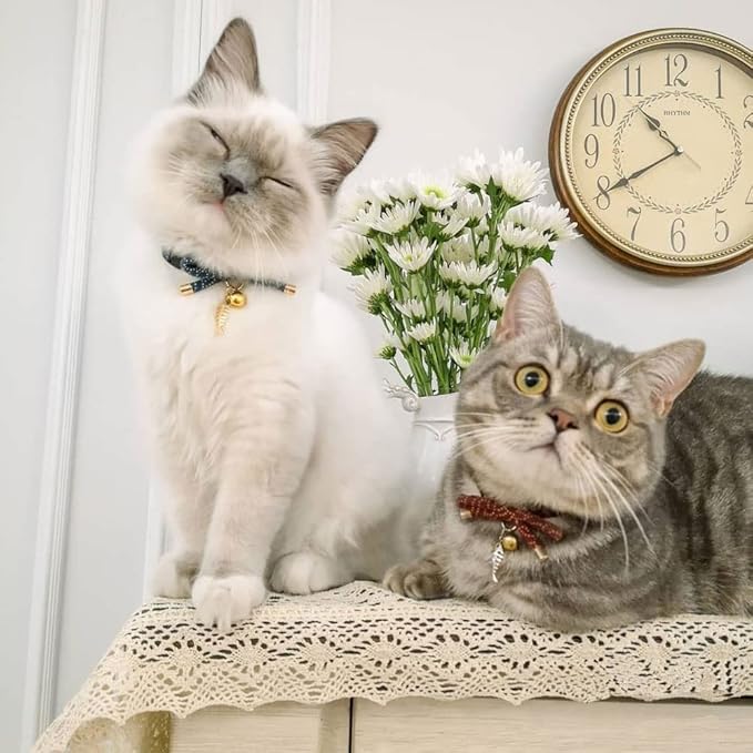 PetSoKoo Cute Bowtie Cat Collar with Bell. Japanese Stylish Bowknot & Fish Charm. Safety Breakaway, Soft, Lightweight, for Girl Boy Male Female Cats Kitten,Red