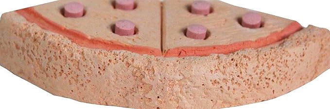 Penn-Plax Tweet Eats: Pizza Tweets â€“ Nutritious and Tasty Mineral Chew â€“ Safe for All Birds â€“ Keeps Beaks Trim and Conditioned â€“ 1 Piece (Pack of 4)