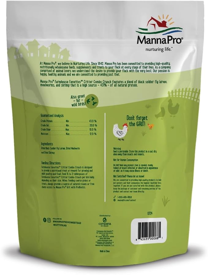 Manna Pro Farmhouse Favorites Critter Combo Crunch Poultry Treat, Protein Poultry Treat, Encourages Natural Foraging Behavior, 100% Natural Blend of Black Soldier Fly Larvae, Mealworms & Shrimp, 2lb