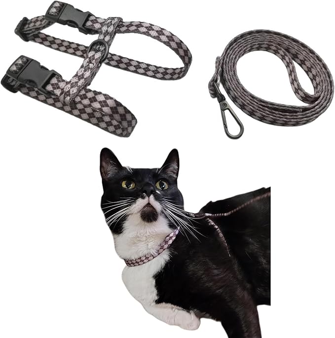 Cat Harness and Leash Set, Escape-Proof Adjustable Kitten/Cat Harness for Walking & Travel, Easy Control, Comfortable Outdoor Use, 4.1 ft, Brown