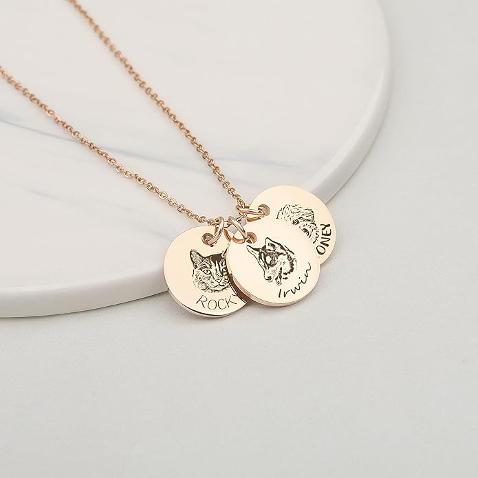 Anavia Personalized Pet Portrait Necklace, Handmade Memorial Jewelry Gift, Custom Round Disc Photo Engraved Necklace for Animal Lovers, Dog Mom, Dog Dad
