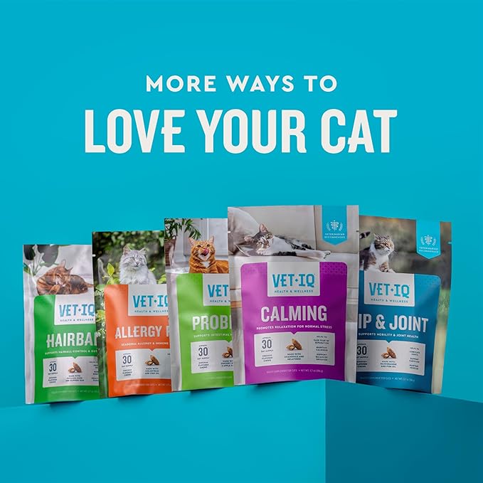 VetIQ Cat Calming Treats with Melatonin for Stress Relief, Organic Ashwagandha, and GABA Chicken Flavored Chews, 3.7oz
