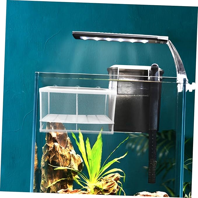 BESPORTBLE Fish Tank Incubator Breeding Net Large Capacity Aquarium Breeder Box Isolated Breeding Tank for Fish Style