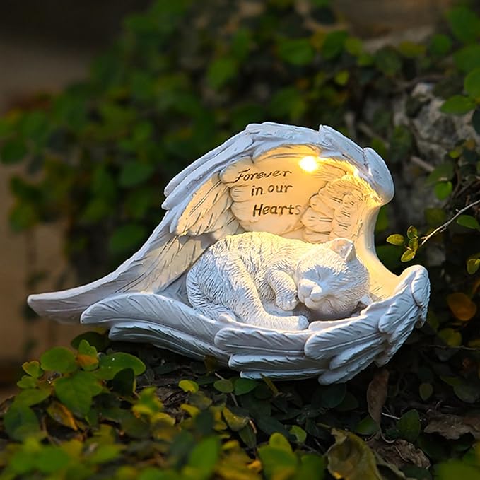VEEKI Cat Memorial Gifts for Loss of Cat, Peaceful Sleeping Solar Angel Cat Statue Outdoor Waterproof, Resin Cat Figurine Pet Memorial Stone for Garden Grave Markers, Loss of Pet Sympathy Gift (Cat)