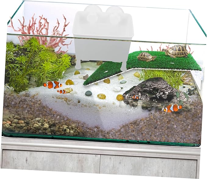 Totority 1set Aquarium Breeding Isolation Box Cups Fish Breeding Tank for Betta Shrimp and Newborn Fish Protects Young from Adult Lightweight and Portable Nursery