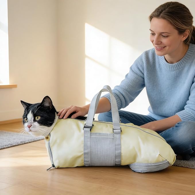 Cinf Cat Nail Clipping Cleaning Grooming Restraint Bag （Free Muzzle） No Scratching Biting for Bathing Nail Trimming Injecting Examining((Beige Gray,M)