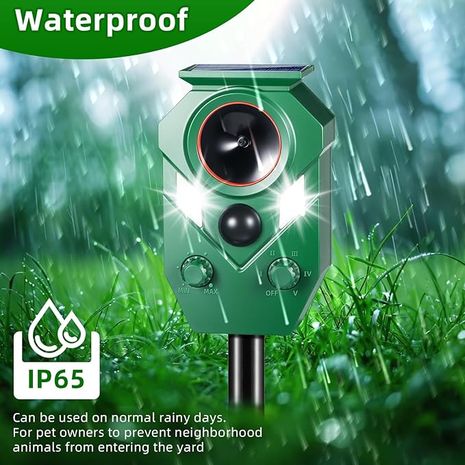 Solar Ultrasonic Animal Repeller Cat Deterrent Outdoor Squirrel Rabbit Dog Skunk Raccoon Coyote Fox Deer Predator Deterrents Repellent Device with Light & Motion Detection for Yard Farm Garden