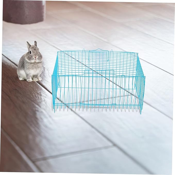 Portable Bird Carrier Cage Spacious Travel Cage for Small Pets Excellent Ventilation Stylish Design for Parrots Hamsters and Other Small Animals