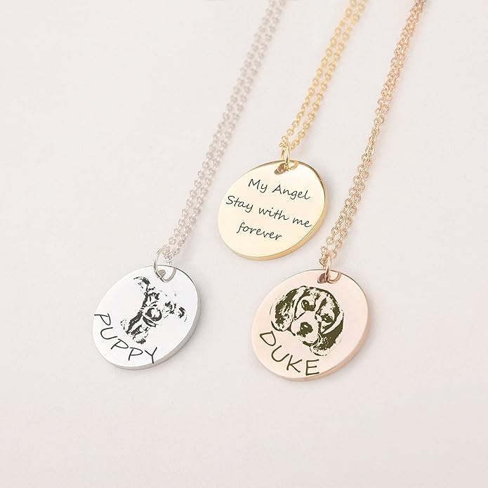 Anavia Customized Pet Portrait & Name Necklace, Personalized Pet Gifts Photo Engraved Necklace, Pet Memorial Jewelry Gift, Cat Dog Necklace for Animal Lover, Dog Mom, Birthday Gift