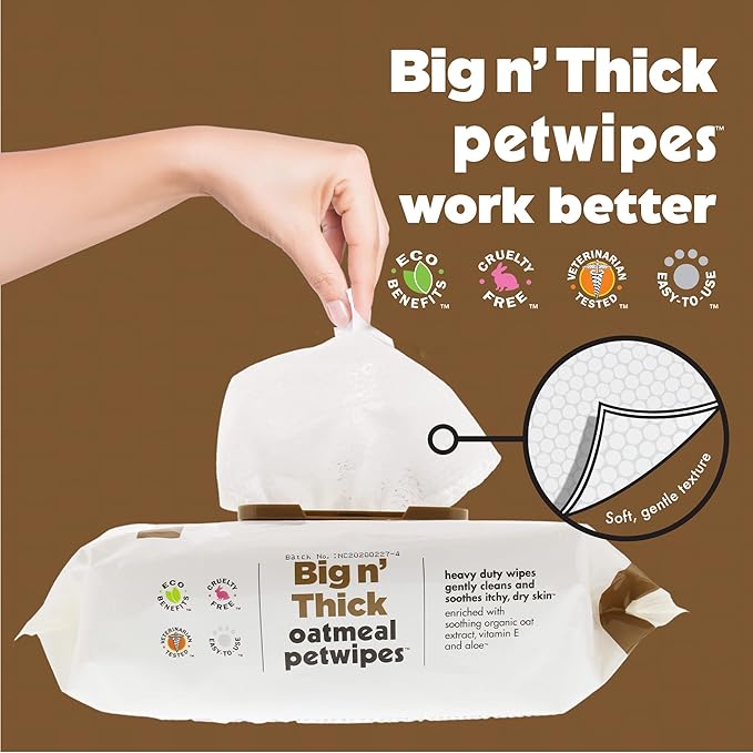 Petkin Large Oatmeal Pet Wipes for Dogs and Cats, 400 Count, Soothes Itchy Skin and Cleans Ears, Face, Butt, Body and Eye Area