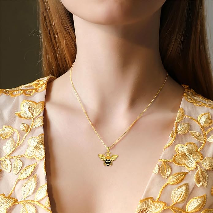 KZX Cat/Dog/Phoenix/Eagle/Whale/Shark/Puffin/Starfish/Chicken/Butterfly/Owl/Bee/Frog/Seahorse Necklace Sterling Silver Animal Pendant Jewelry Gift for Women