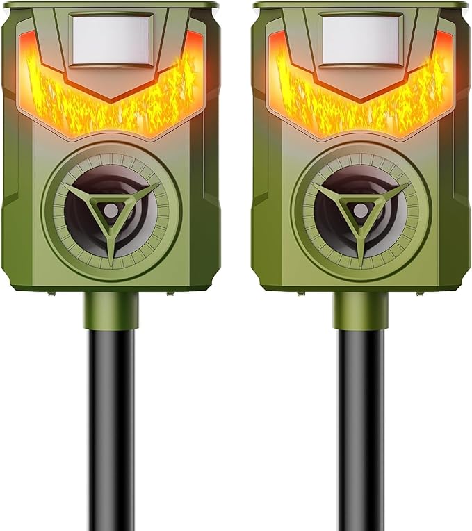 Solar Animal Repeller Ultrasonic Deer Repeller Fox Deterrent with 5 Modes Motion Sensor Flame Light for Repel Squirrel Cat Dog Outdoor Lawn Orchard Garden
