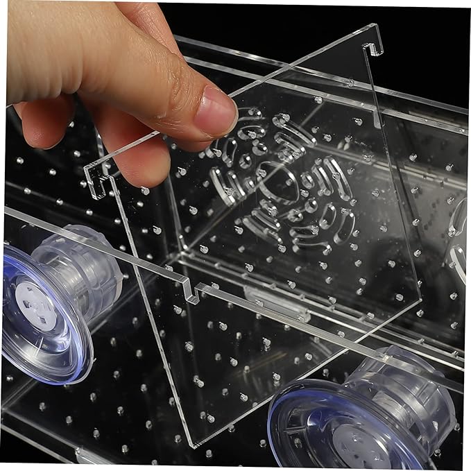 Milisten Aquarium Fish Breeding Box Acrylic Fish Tank Divider Suction Cups Lightweight Portable Safe