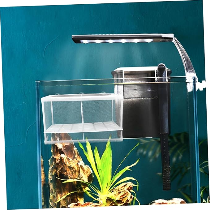 2Pcs Fish Tank Breeding Box with Suction Cup Aquarium Isolation Net and Partition Large Capacity Fish Hatchery Incubator for Separating Fish and Improving Survival Rate