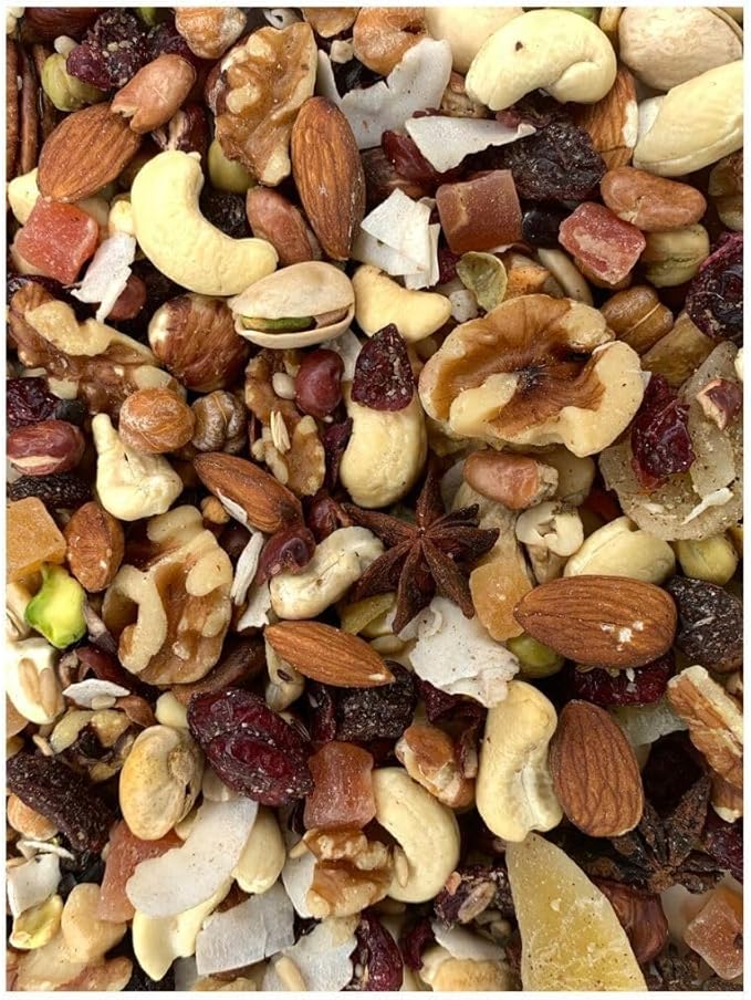Goldenfeast VL Bonita Nut Treat Mix, 17.5 lb Bag, Natural