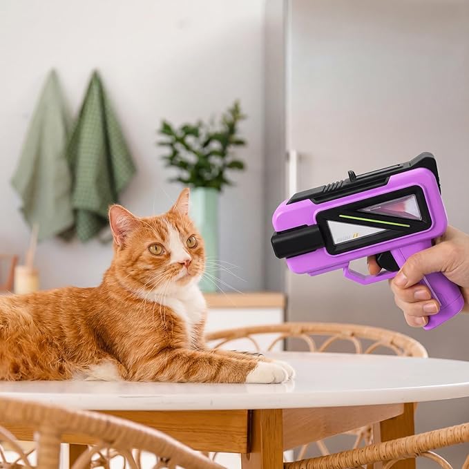 Geelin 2 Pcs Squirt Spray for Cats Dogs Cute Purple Training Squirt for Cats Deterrent Water Spray Pistols for Dogs Pets Training
