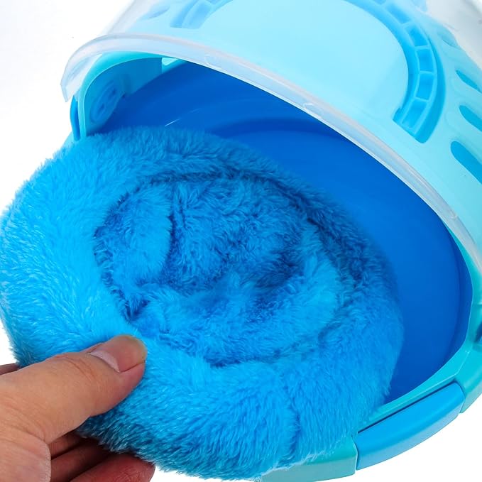Cabilock Portable Parrot Cage Hand-held Bird Carrier with Warm Nest Pad, Design for Outdoor Travel and Young Bird Brooding Random Color