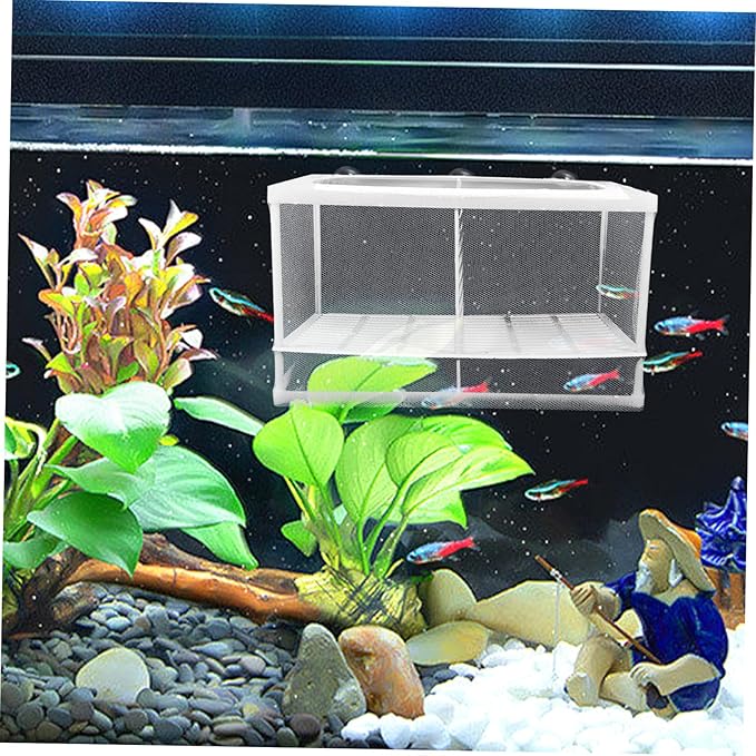 GANAZONO 2pcs Fish Hatchery Boxes Isolated Breeding Tank Large Capacity Suction Cup Design Easy Installation Random Style
