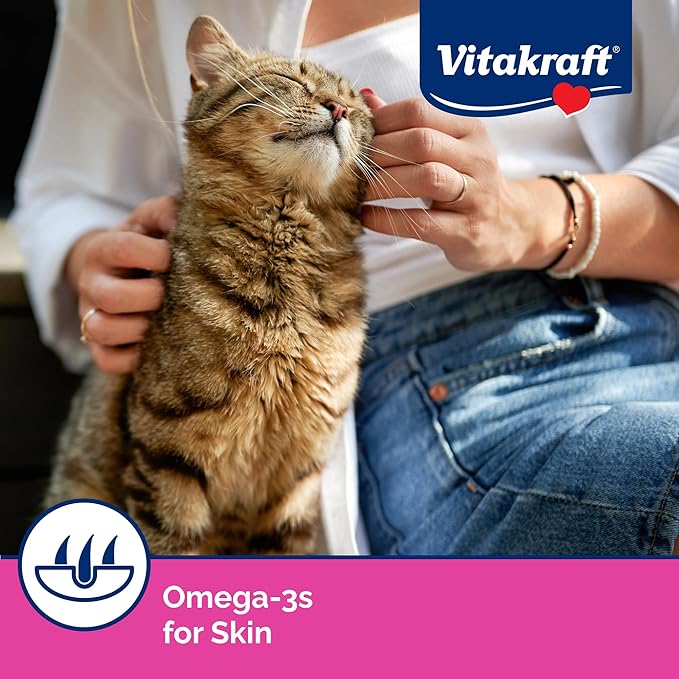 Vitakraft Lick 'n' Lap Snack Creamy, Cat Treat with Real Salmon, 80 Count