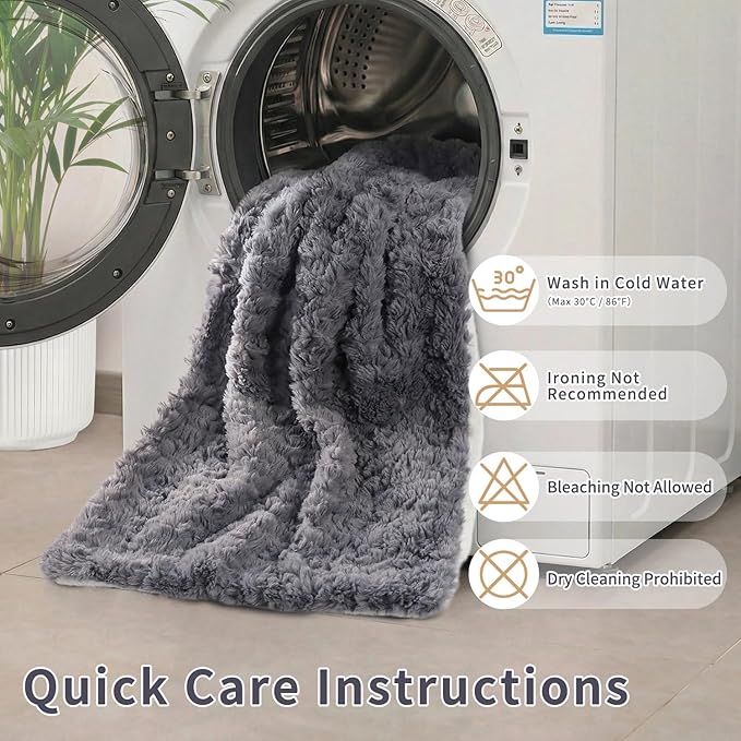 Cat Blanket for Indoor Cats Ultra-Soft Plush Small Blanket Machine Washable Cozy Calming for Kittens Cats Bed Couch Car 21"x18" Coffee
