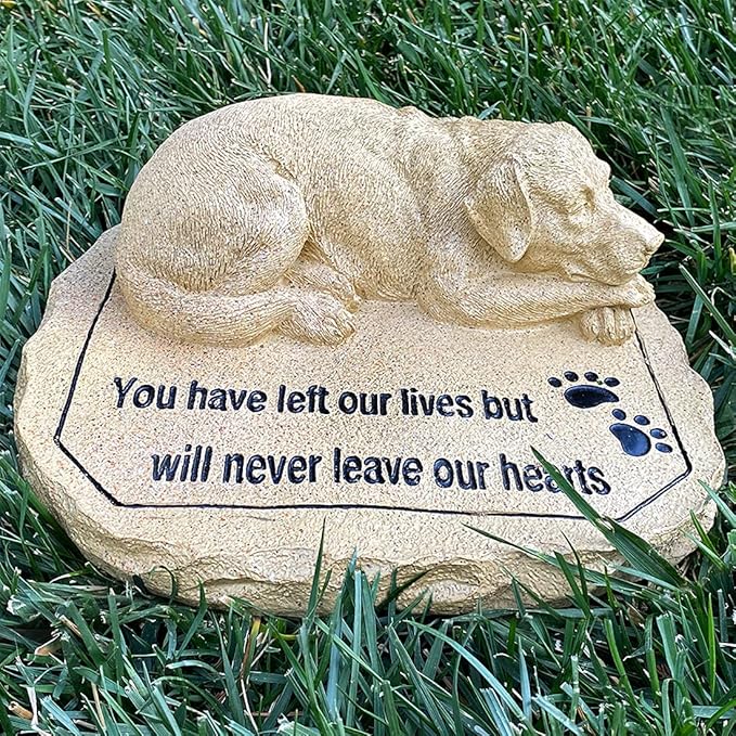 Lily's Home Pet Memorial Stone - Cat or Dog Grave Marker - Durable Waterproof Garden Memorial Stone for Indoor and Outdoor Use - Sympathy Gift for Pet Loss - Dog