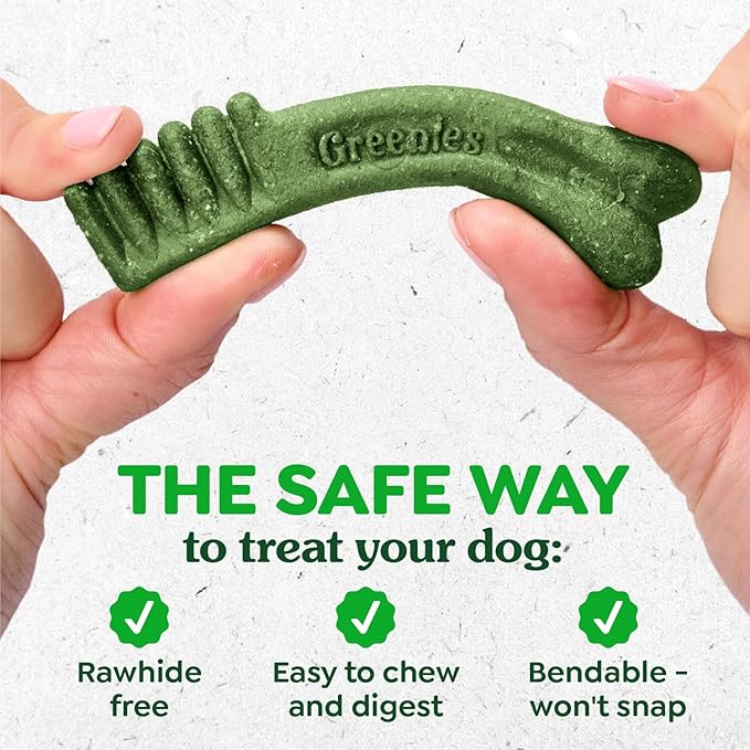 Greenies Veterinarian-Recommended Adult Natural Dental Dog Treats Large Size, Dog Dental Chews, Original Flavor, 27 oz. Pack, 17 Count
