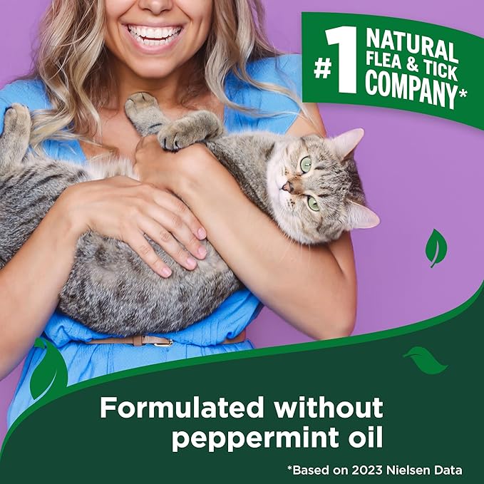 Vet's Best Natural Waterless Flea & Tick Bath for Cats – Natural Dry Shampoo for Cat Flea and Tick Prevention – No-Rinse Formula with Certified Essential Oils – Plant-Based Cat Wash – 8 oz Bottle