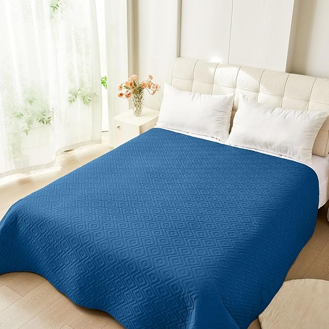 hyha Waterproof Dog Blanket, Soft Dog Bed Cover Pet Blankets, Waterproof Sofa Couch Cover for Dogs Washable, Reversible Pet Couch Covers for Sofa Furniture (82x102 Inch, Navy Blue/Navy Blue)