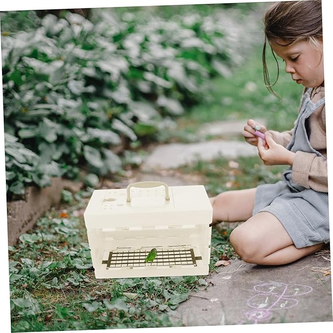 Toyvian Portable Bird Carrier Travel Cage for Small Pets Lightweight Design with Handle for Parrots Parakeets and Other Birds for Outdoor Adventures and Trips