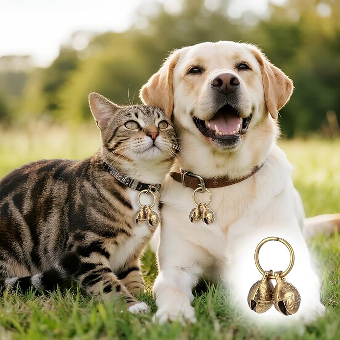 2 Pcs Bell for Cat Collar Copper Bells for Collar Pet Tracking Vintage Anti-Theft Bell Durable Brass Collars Charms for ID Pendant Tag Pet Supplies Christmas Gifts