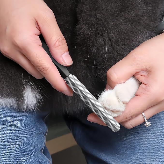 Dog Nail Clippers,Dog Nail Trimmers for Small Medium Dogs and Cats - Professional Grooming Tool with Safety Lock, Sharp Stainless Steel Blade Prevents Splitting，Includes Nail File (Green-mini)