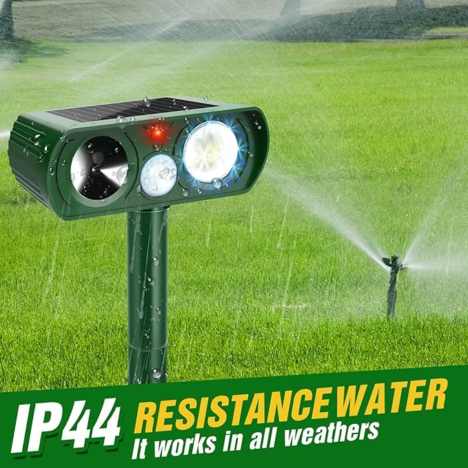 Ultrasonic Cat Deterrent, Motion Detection Solar Cat Deterrent Outdoor with LED Flash Light Waterproof, Suitable for Yard Farms with Cats and Dogs