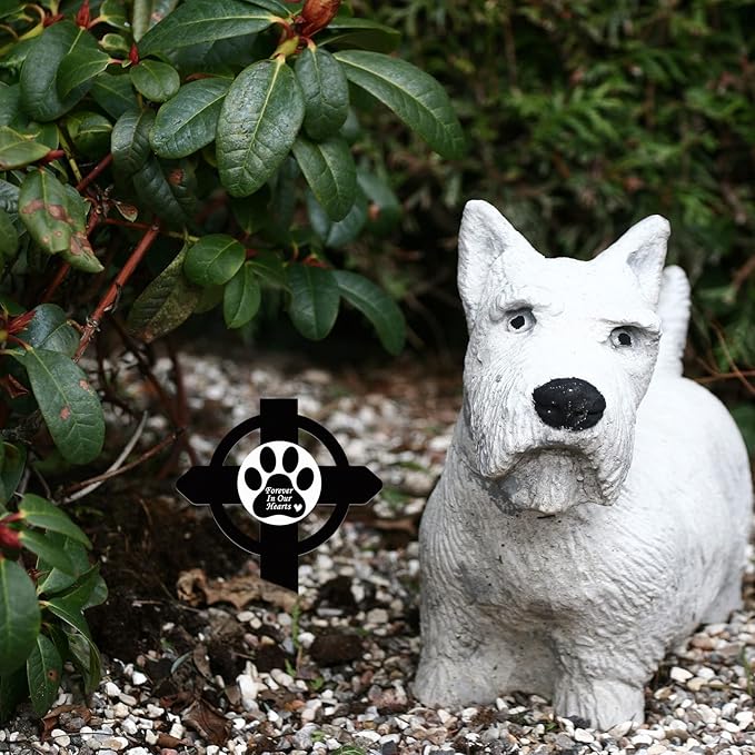 Wesiti Dog Pet Grave Markers Metal Pet Memorial Stake Paw Print Memorial Plaque Cross Pet Memorial Gifts Cemetery Garden Grave Decoration Memorial Garden Decor for Dog Outdoors Yard Garden Remembrance