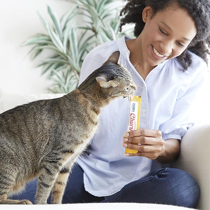 INABA Churu Lickable Purée Natural Cat Treats - Tuna Recipe (4 Servings per Package, 8 Packages) (32 Tubes)