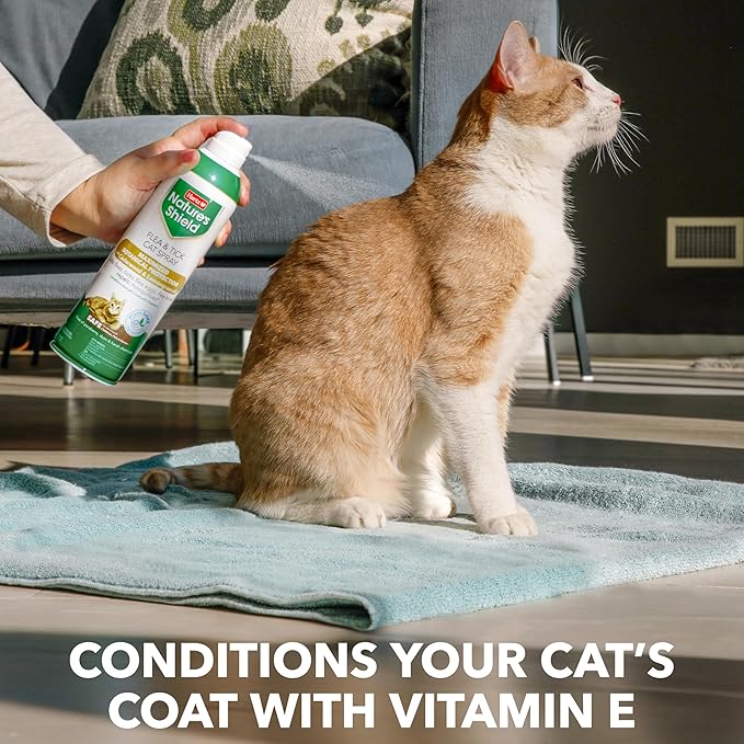 Hartz Nature’s Shield Flea & Tick Spray Treatment for Cats with Cedarwood and Lemongrass Oil, 14 Ounces